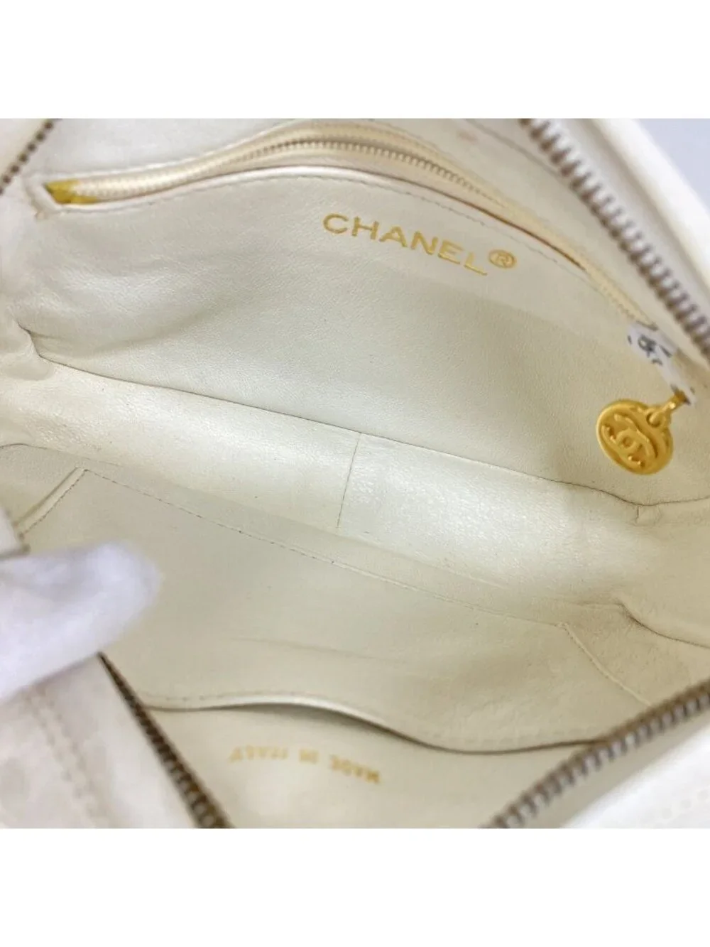 Chanel Shoulder Bag Quilted Lambskin White Gold